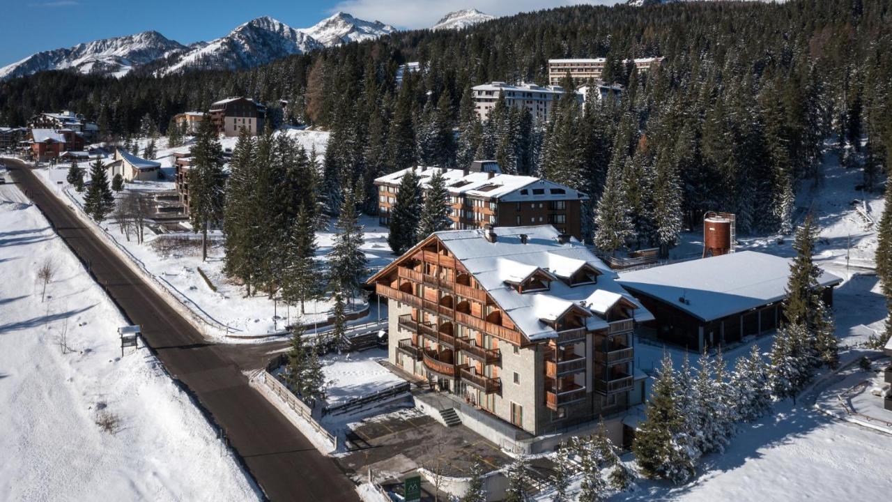 Maribel Hotel Madonna Eksteriør billede