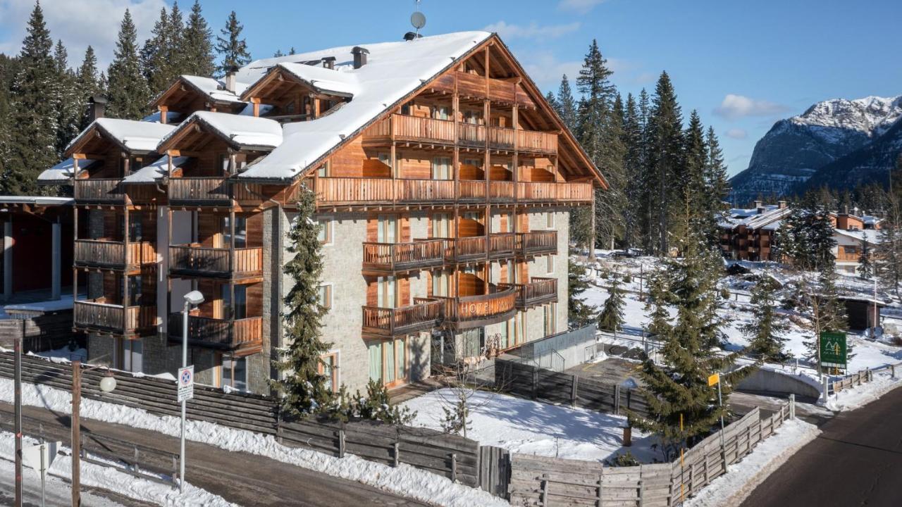 Maribel Hotel Madonna Eksteriør billede